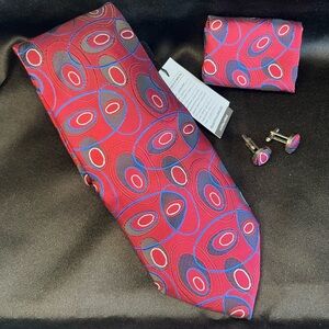 NWT-Silk Elegant Red Patterned Tie Set